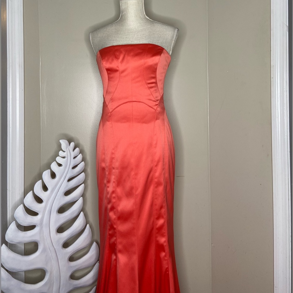 Adrianna Papell Strapless Party Dress Formal Gown Size 2